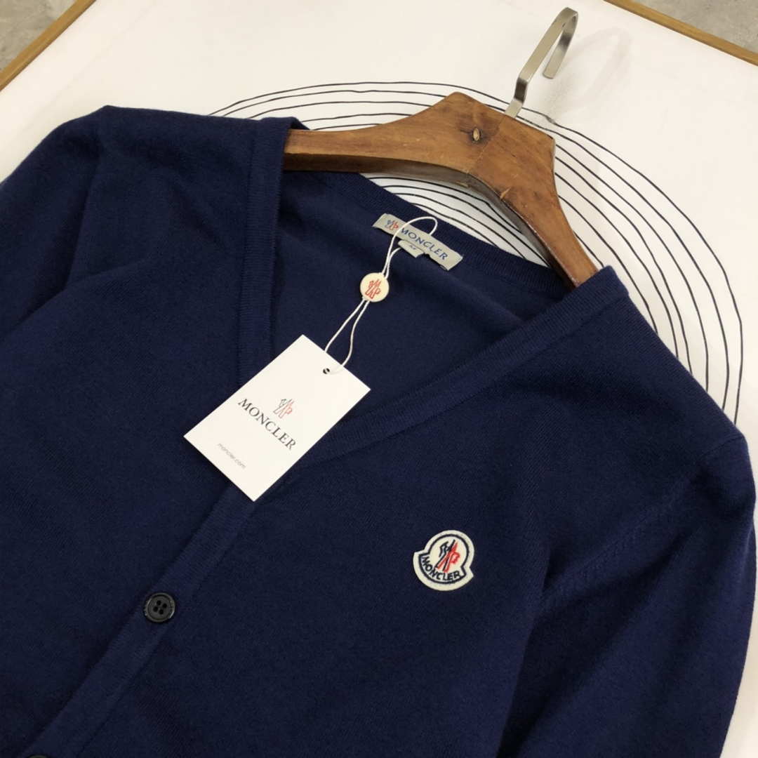 Moncler Men's H10919C00021 Designer Logo Wool Blend Cardigans Sweater M70013