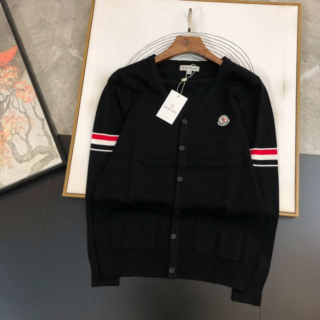 Moncler Men's H10919C00021 Designer Logo Wool Blend Cardigans Sweater M70013