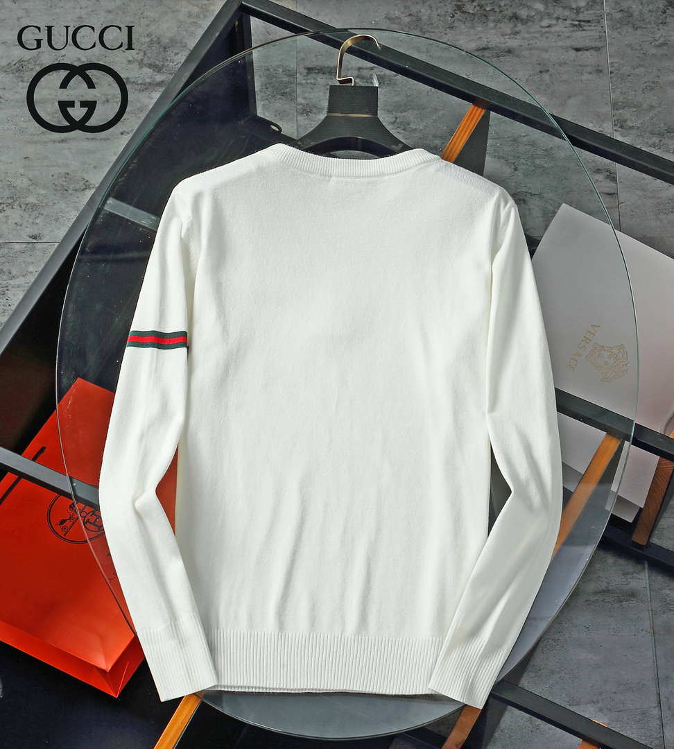 Moncler Men's H10919C00021 Designer Logo Wool Blend Cardigans Sweater M70014