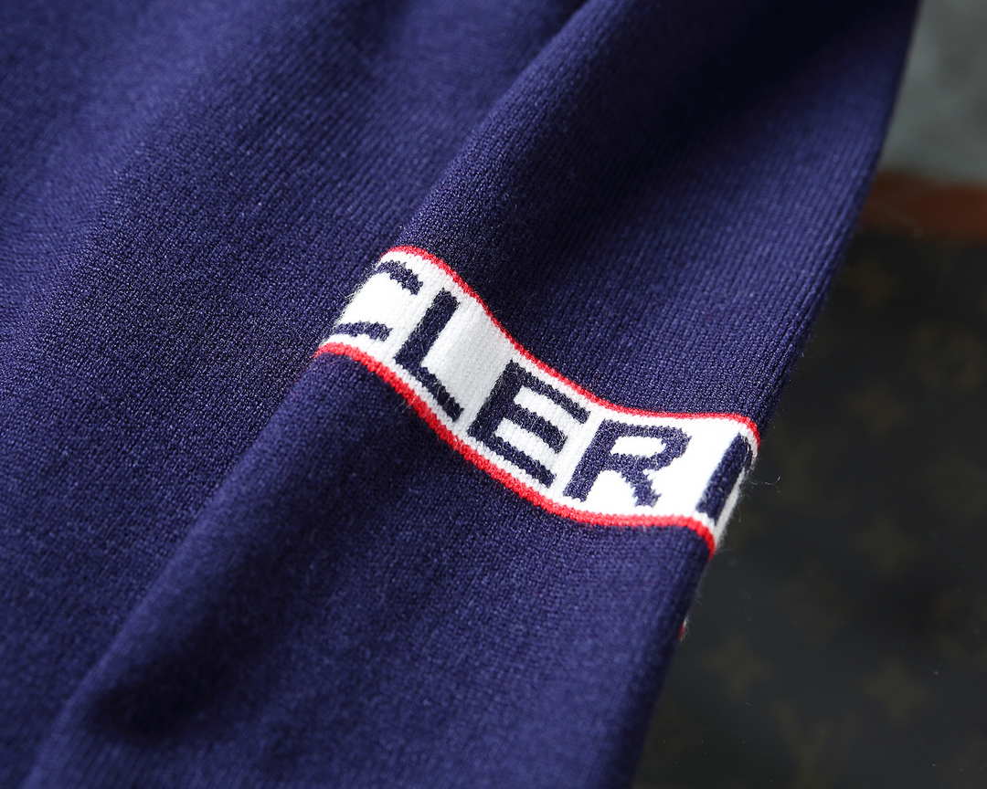 Moncler Men's H10919C00021 Designer Logo Wool Blend Cardigans Sweater M70015