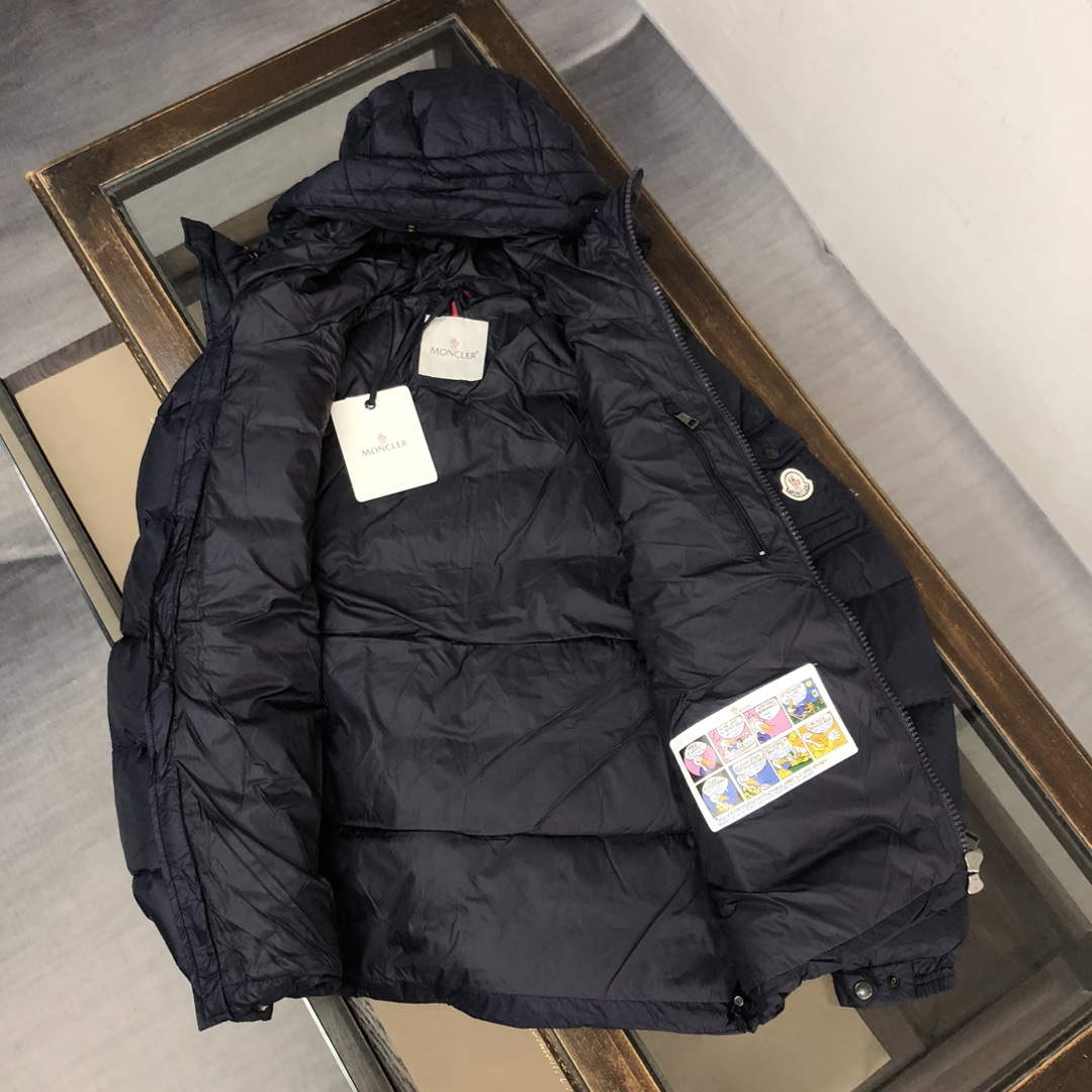 Moncler Short Classic Down Jacket M68740 - M - View 7