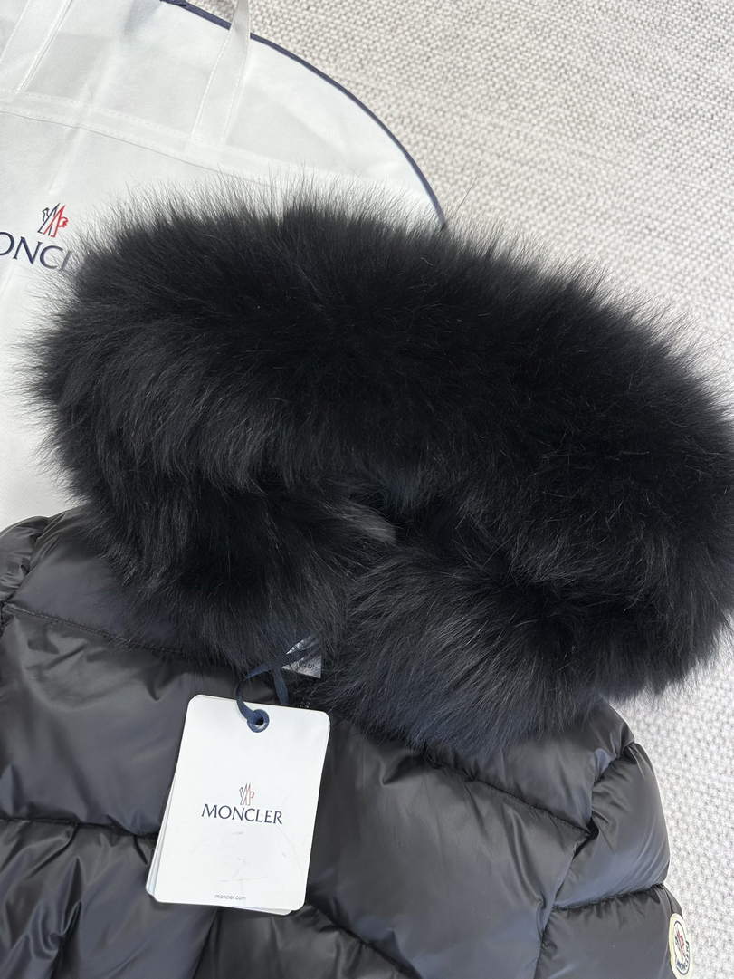 Moncler Women Boed short belt Down Jacket M66021