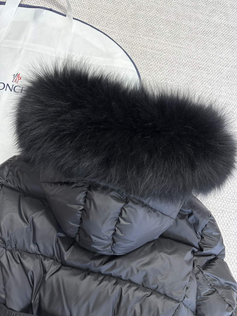 Moncler Women Boed short belt Down Jacket M66021