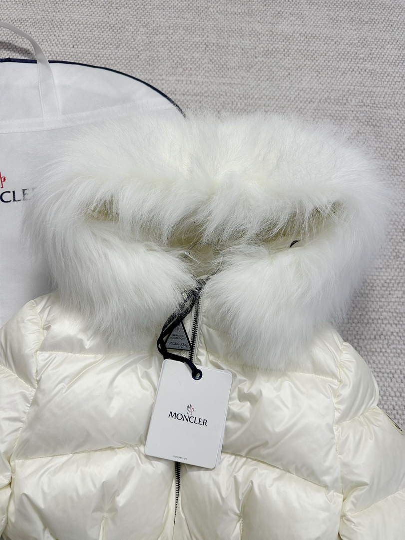 Moncler Women Boed short belt Down Jacket M66022