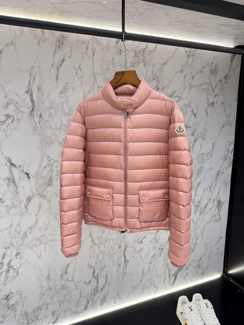 Moncler Women Fashionable designer Down Jacket M66002