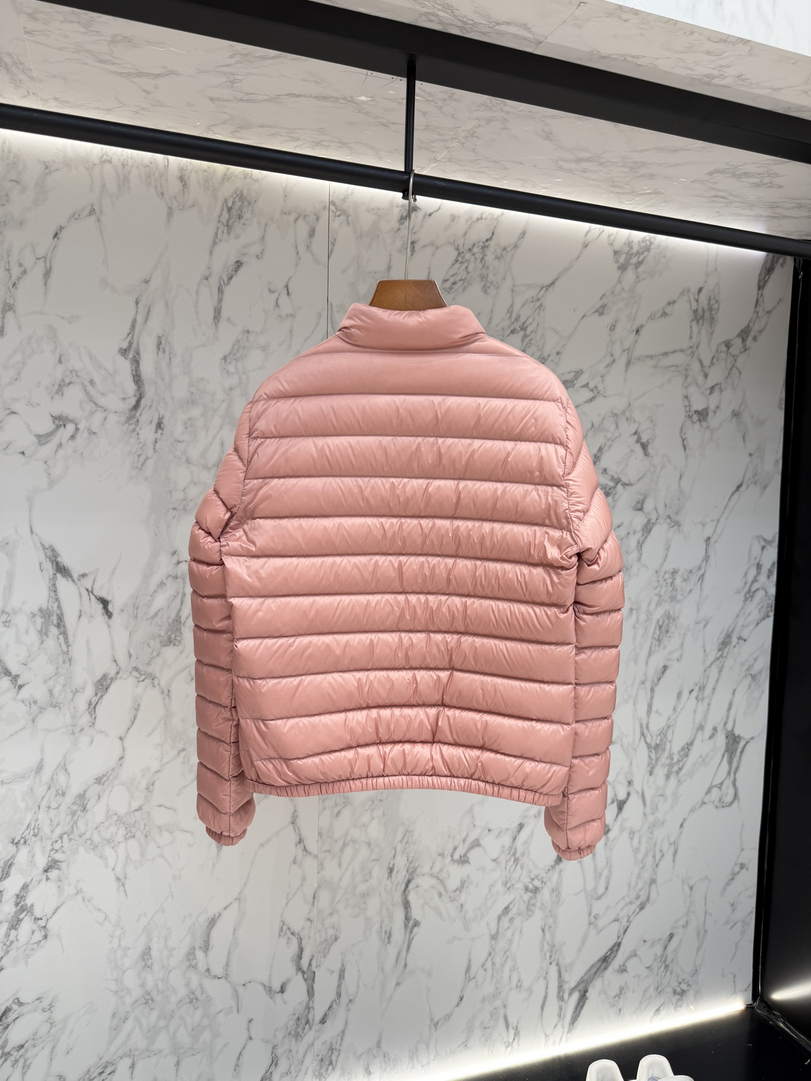 Moncler Women Fashionable designer Down Jacket M66002