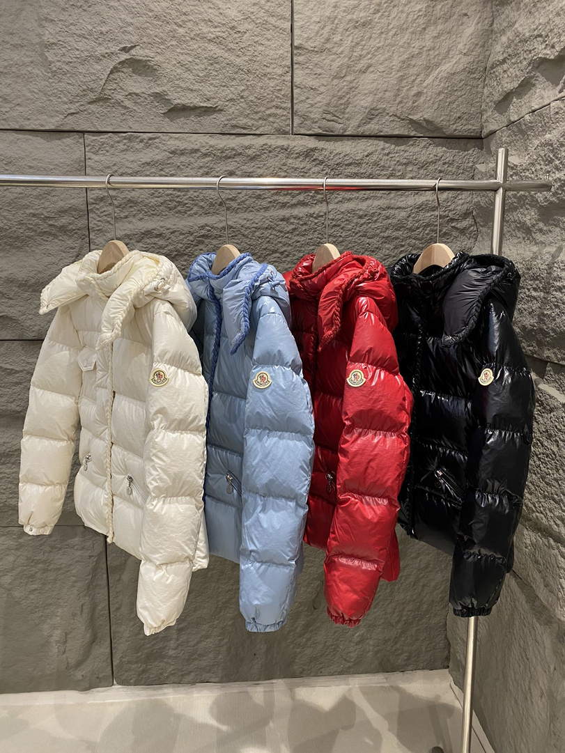 Moncler Women Moncler Glareins Hooded Down Jacket M66001