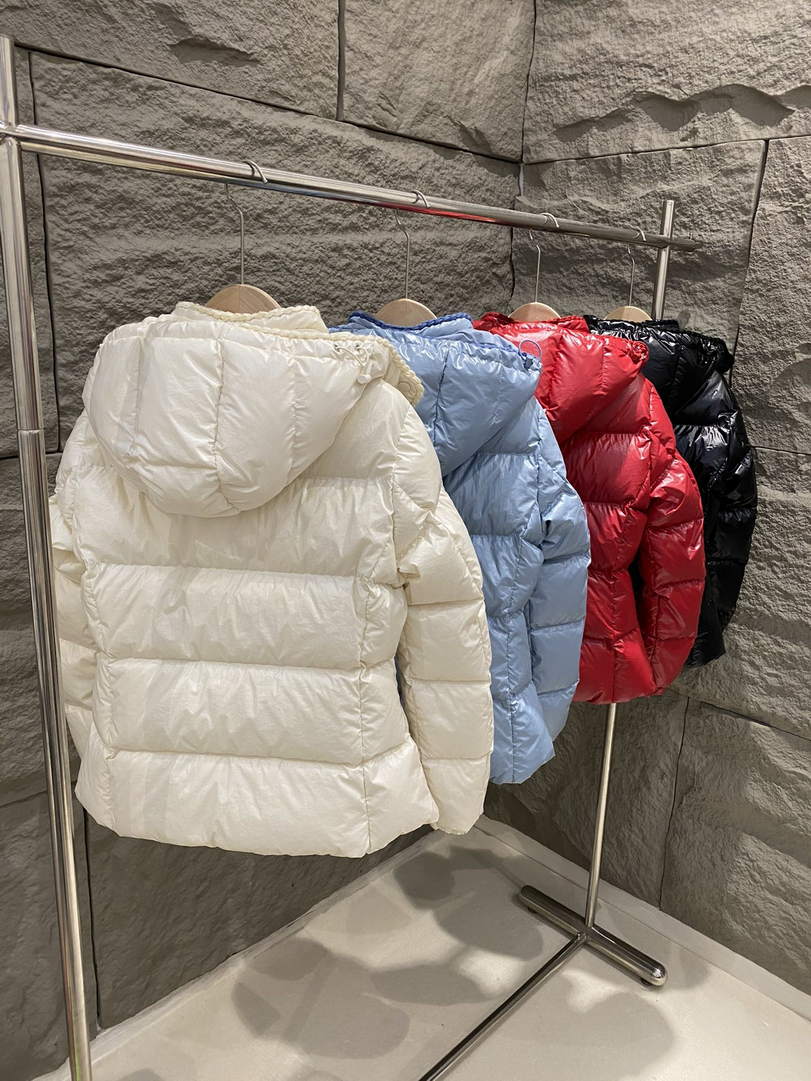 Moncler Women Moncler Glareins Hooded Down Jacket M66001