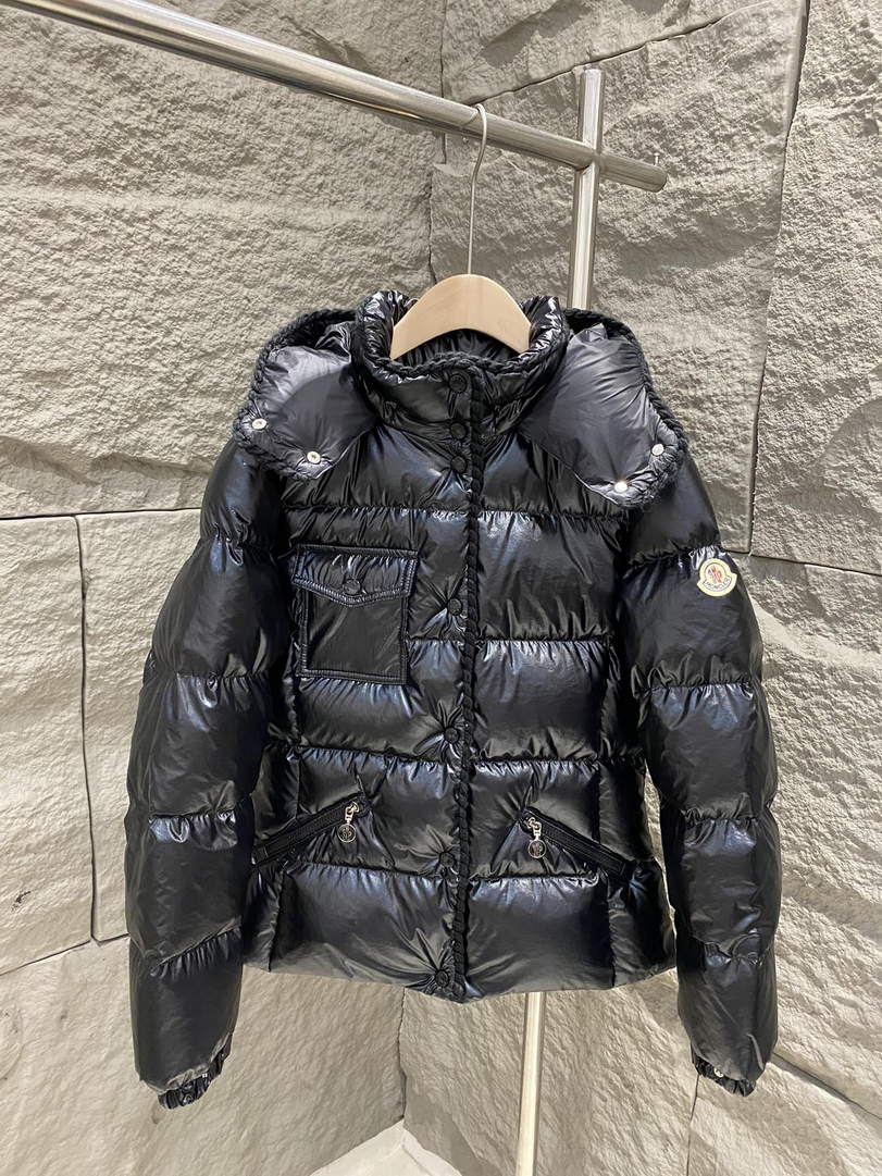 Moncler Women Moncler Glareins Hooded Down Jacket M66001