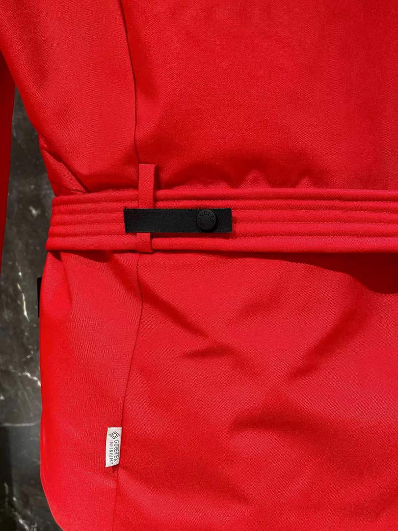 Moncler Women Ski wear series Down Jacket M66019