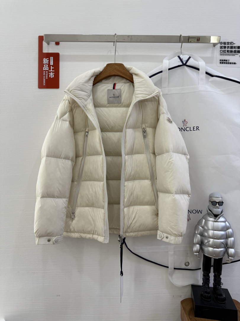 Moncler Women Men Stand collar Down Jacket M66016