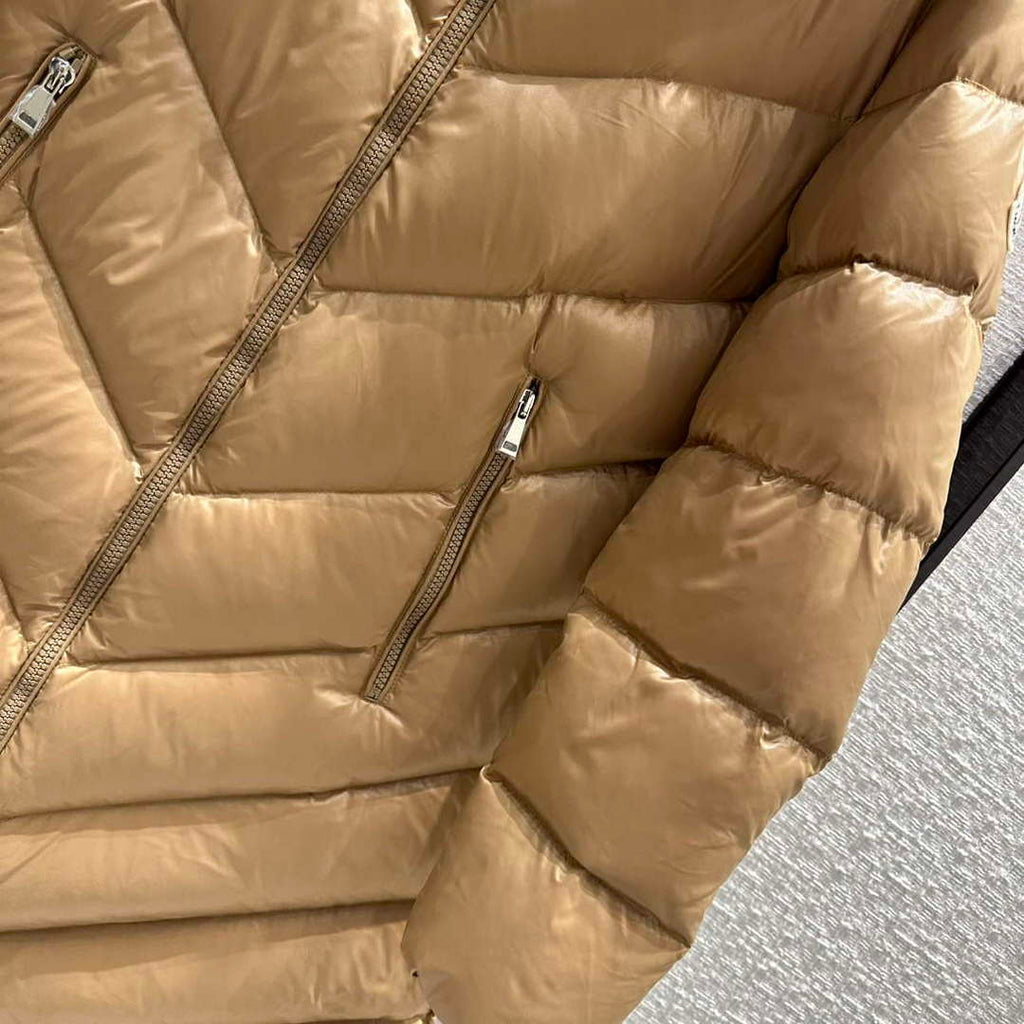 Moncler Women's Fashion Clothing Medium Length Down Coat M68721
