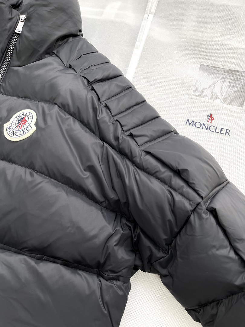 Moncler x Raxxy Women stand-up collar zipper Down Jacket M66005