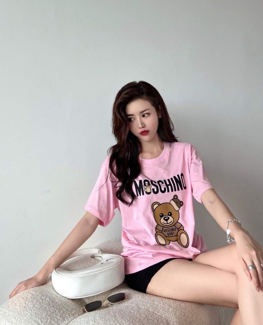 Moschino Women's T-Shirts Designer Clothing Pink 38090
