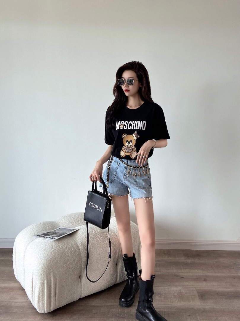Moschino Women's T-Shirts Designer Clothing Black 38090