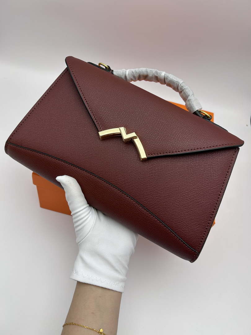 Moynat MC8L9V Gabrielle Clutch Gold Hardware Mt1010