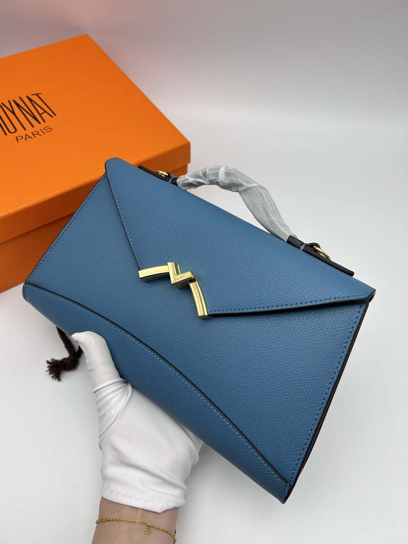 Moynat MC8L9V Gabrielle Clutch Gold Hardware Mt1011