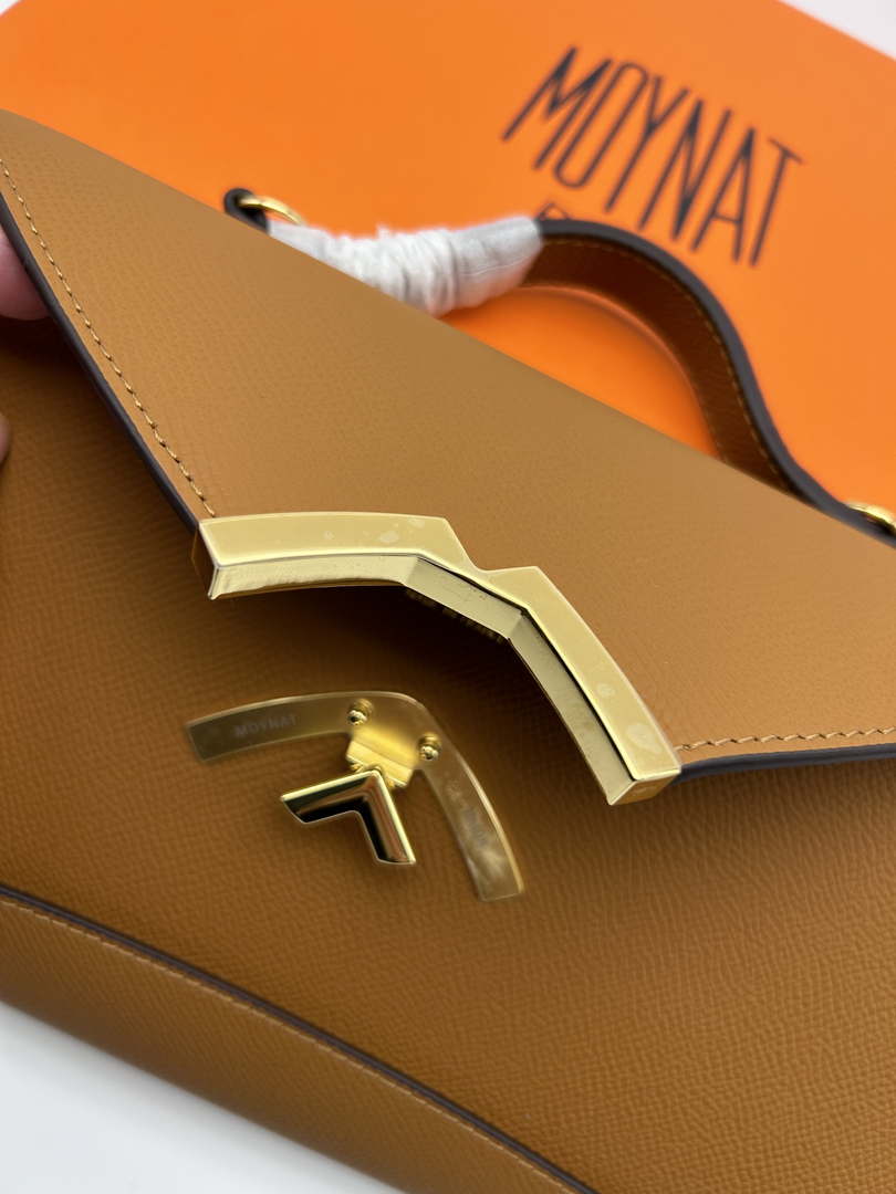 Moynat MC8L9V Gabrielle Clutch Gold Hardware Mt1014