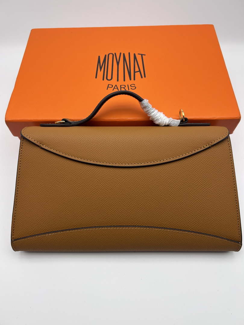 Moynat MC8L9V Gabrielle Clutch Gold Hardware Mt1014