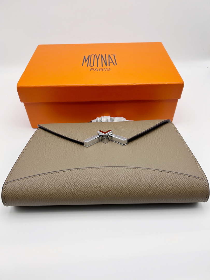 Moynat MC8L9V Gabrielle Clutch Silver Hardware Mt1007