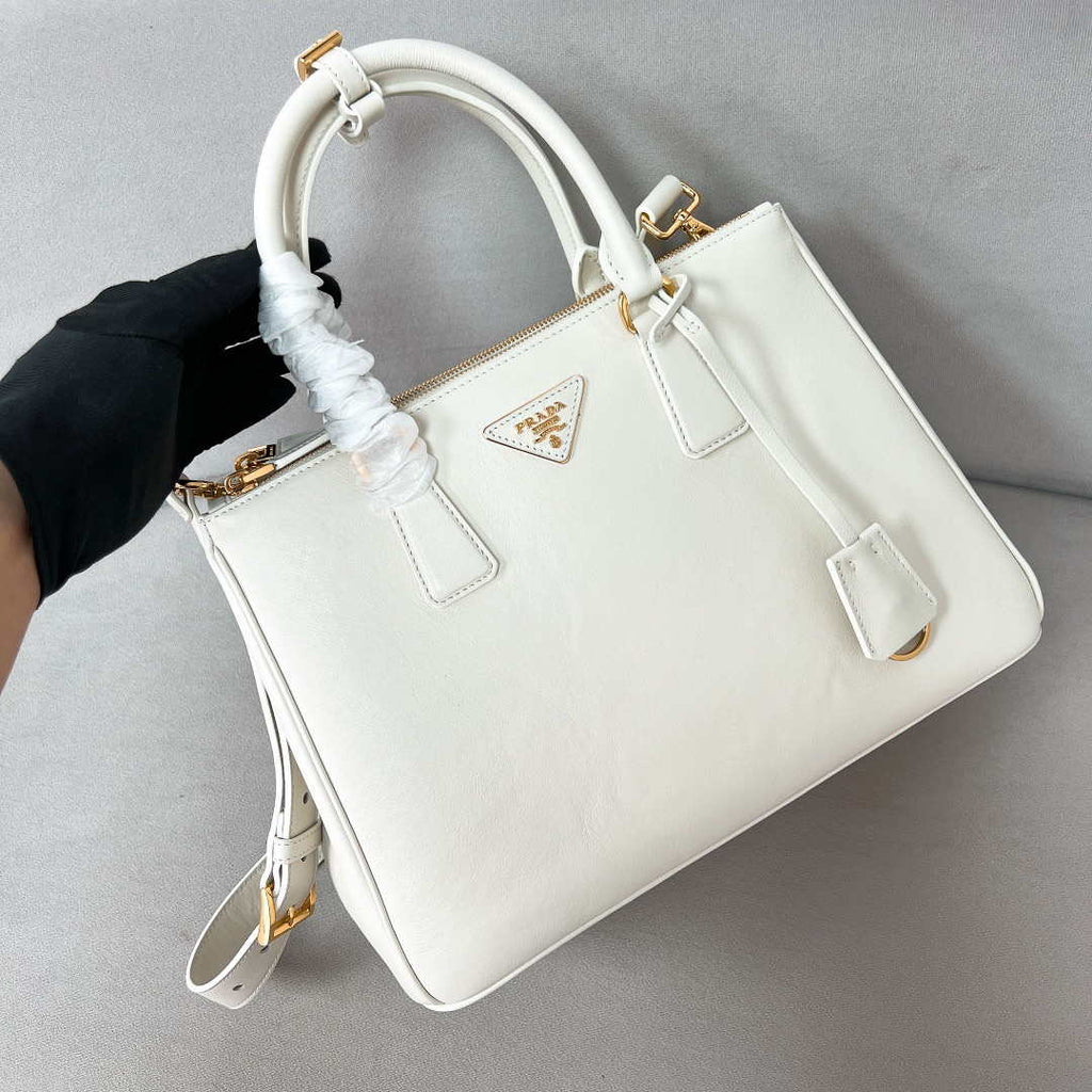 Prada 1BA274 Large Prada Smooth leather bag White