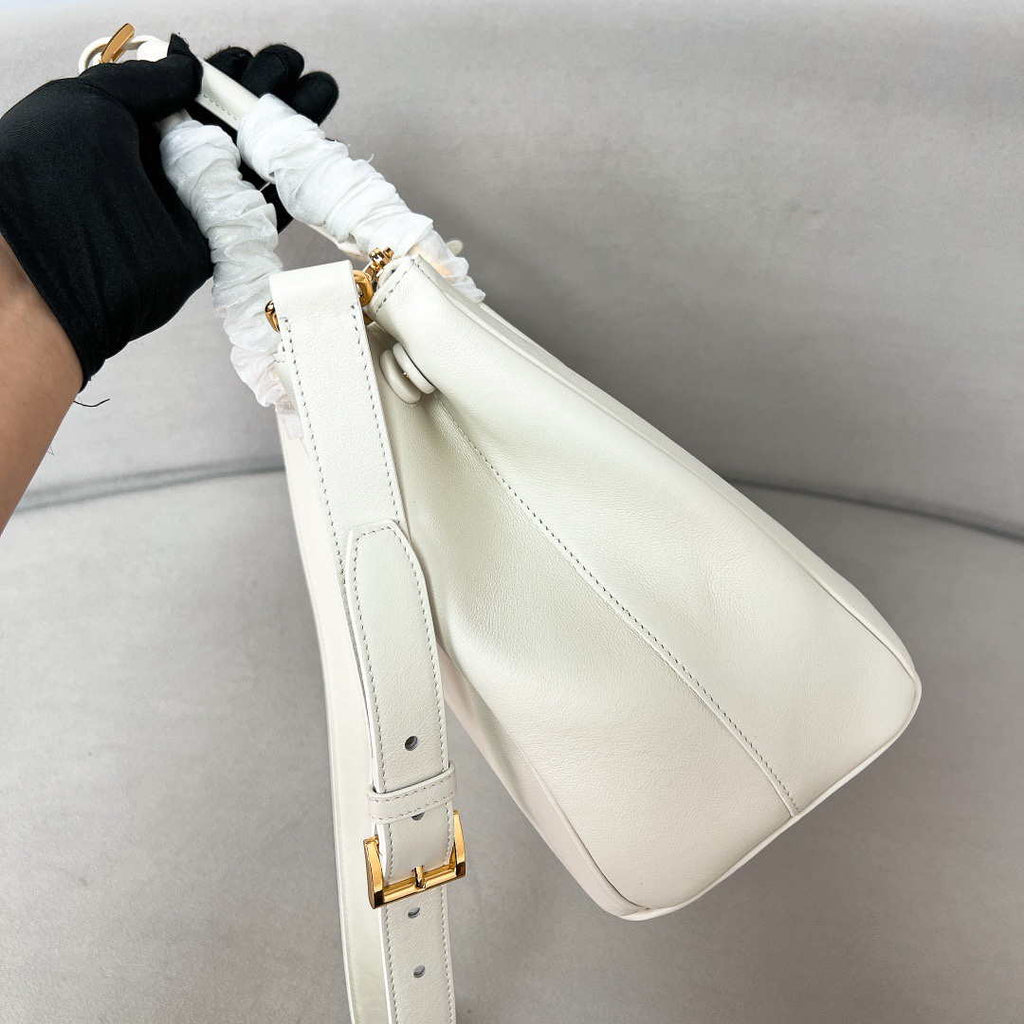 Prada 1BA274 Large Prada Smooth leather bag White