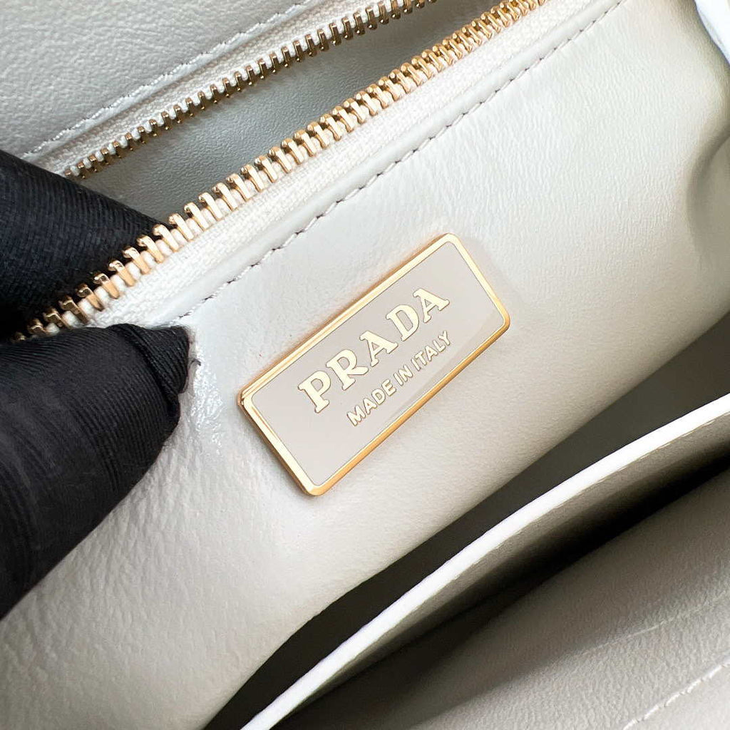 Prada 1BA274 Large Prada Smooth leather bag White