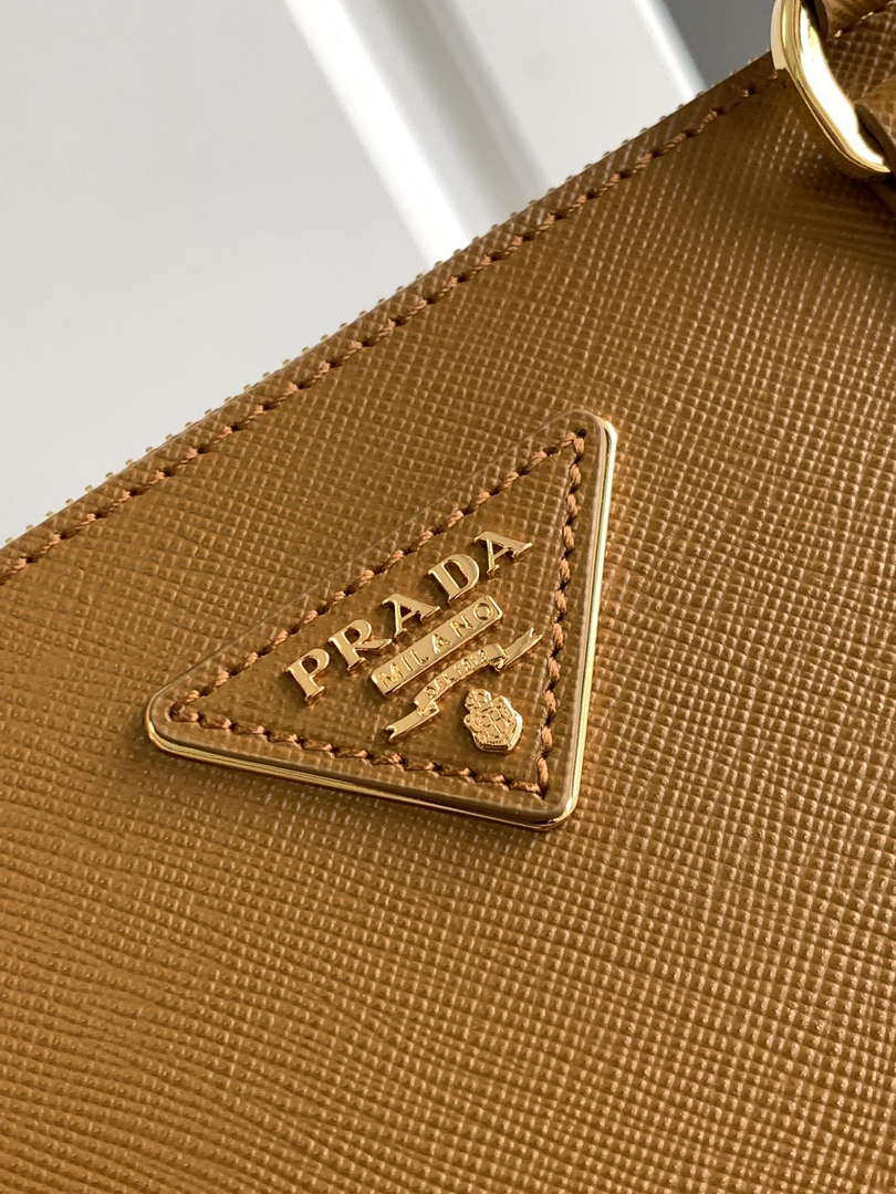 Prada 1BA274 Large Prada Galleria Saffiano leather bag Gold Brown