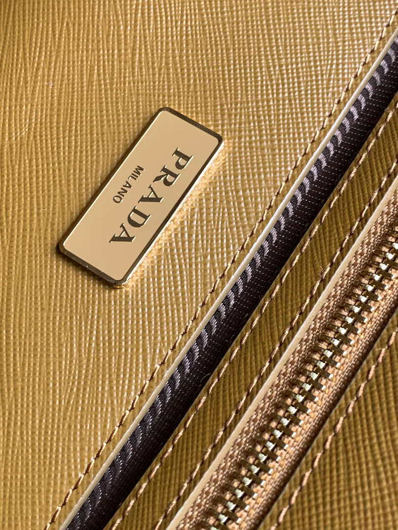 Prada 1BA274 Large Prada Galleria Saffiano leather bag Gold Brown