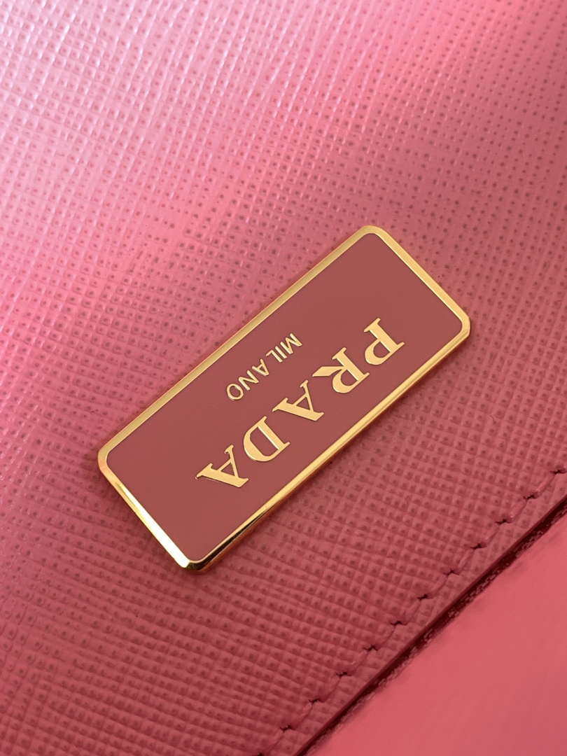 Prada 1BA274 Large Prada Galleria Saffiano leather bag Pink