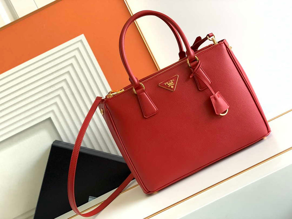 Prada 1BA274 Large Prada Galleria Saffiano leather bag Red