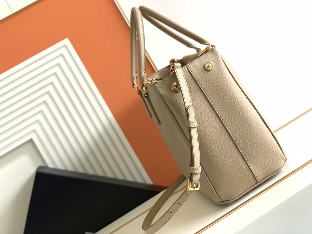 Prada 1BA274 Large Prada Galleria Saffiano leather bag Apricot