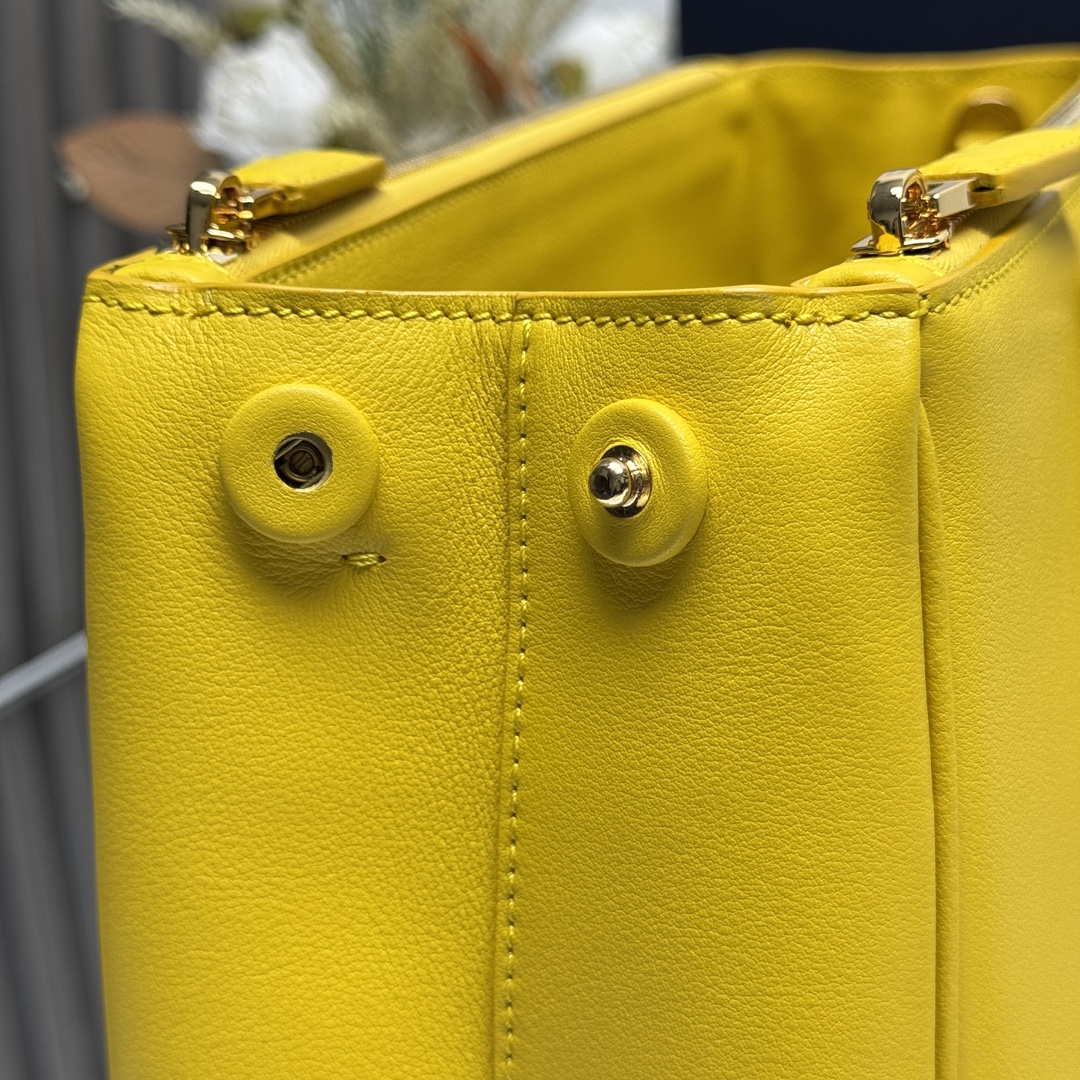 Prada 1BA274 Large Prada Smooth leather bag Yellow