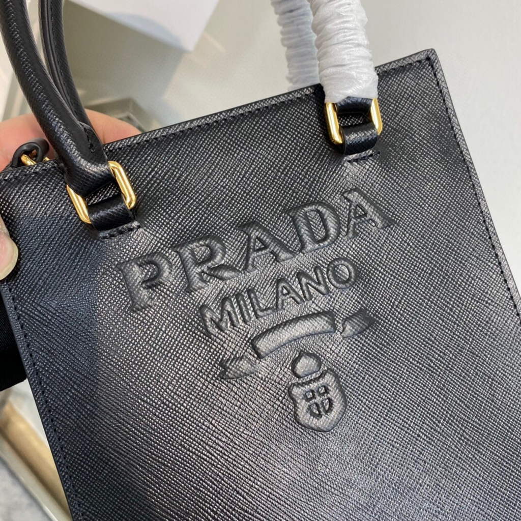 Prada 1BA333 Small Saffiano leather handbag Black