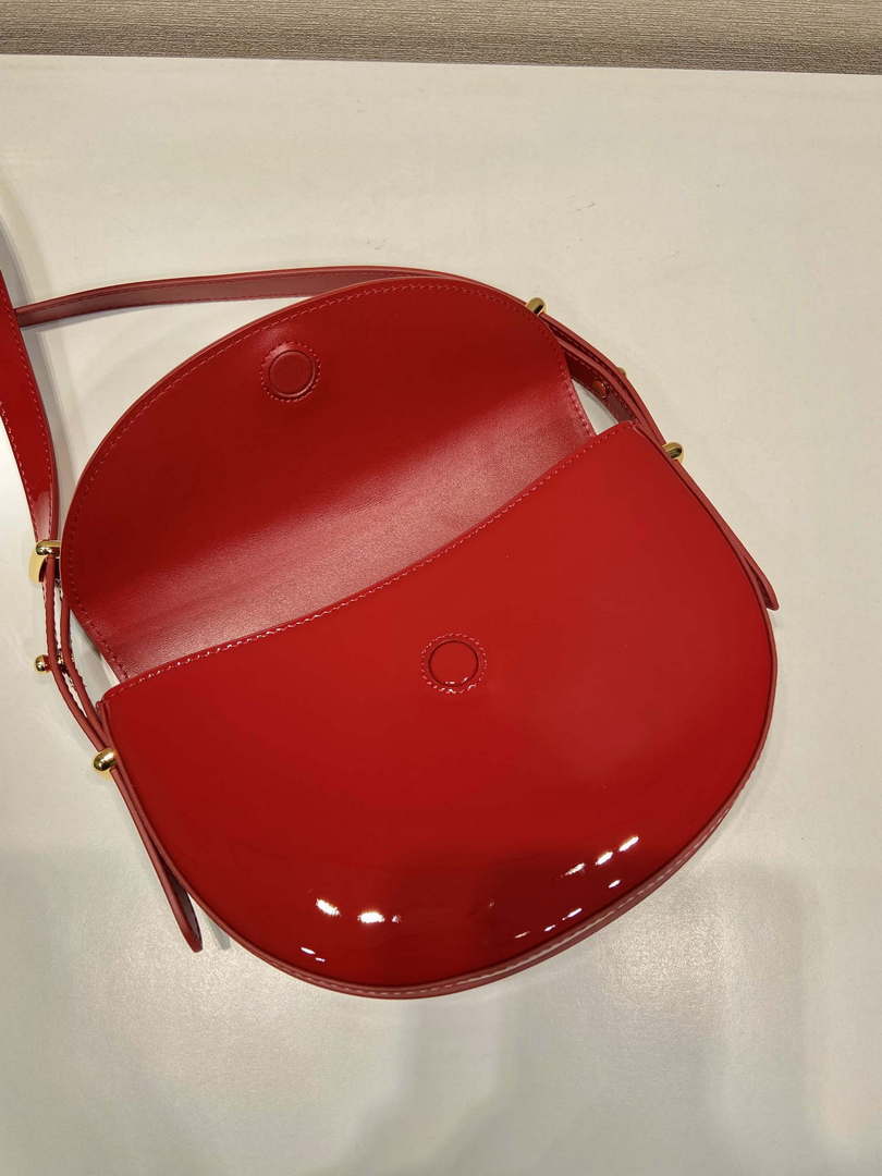 Prada 1BA349 Triangle-logo shoulder patent leather bag Red
