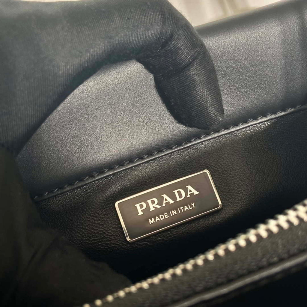 Prada 1BA368 Leather mini-bag Bag Black