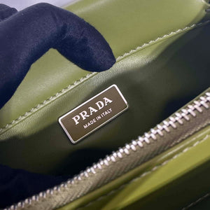 Prada 1BA368 Leather mini-bag Bag Green - Default Title - View 9