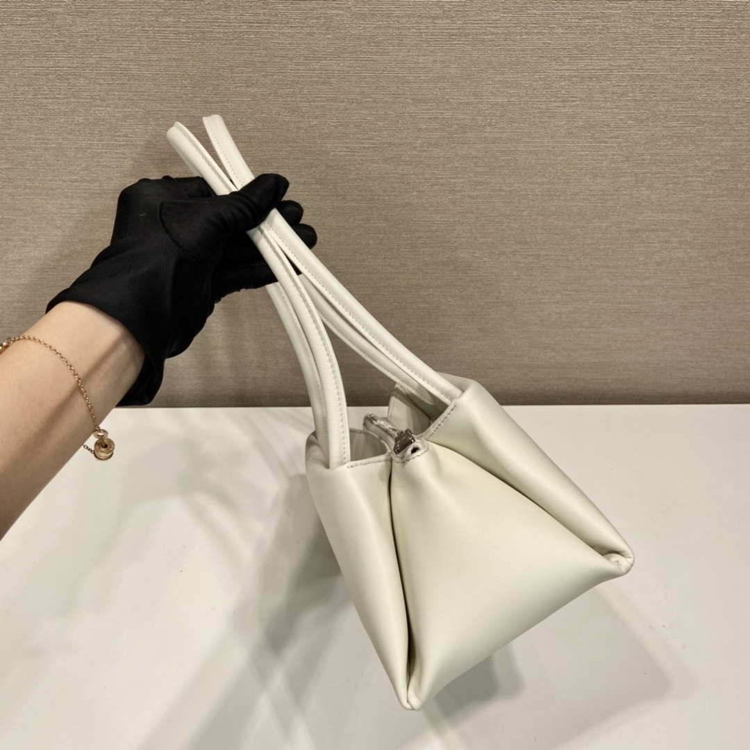 Prada 1BA368 Leather mini-bag Bag White