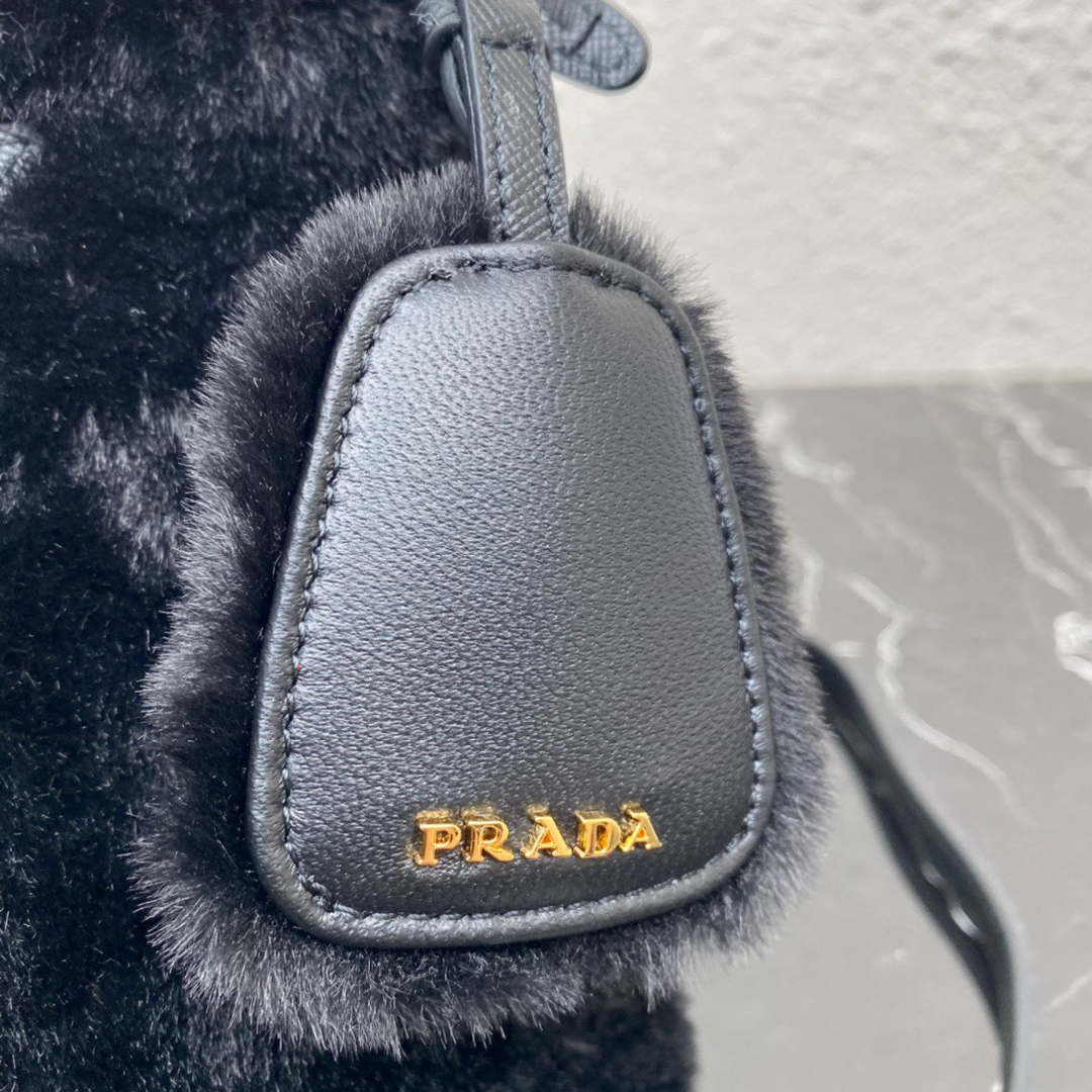 Prada 1BA373 Prada Panier shearling mini-bag Black