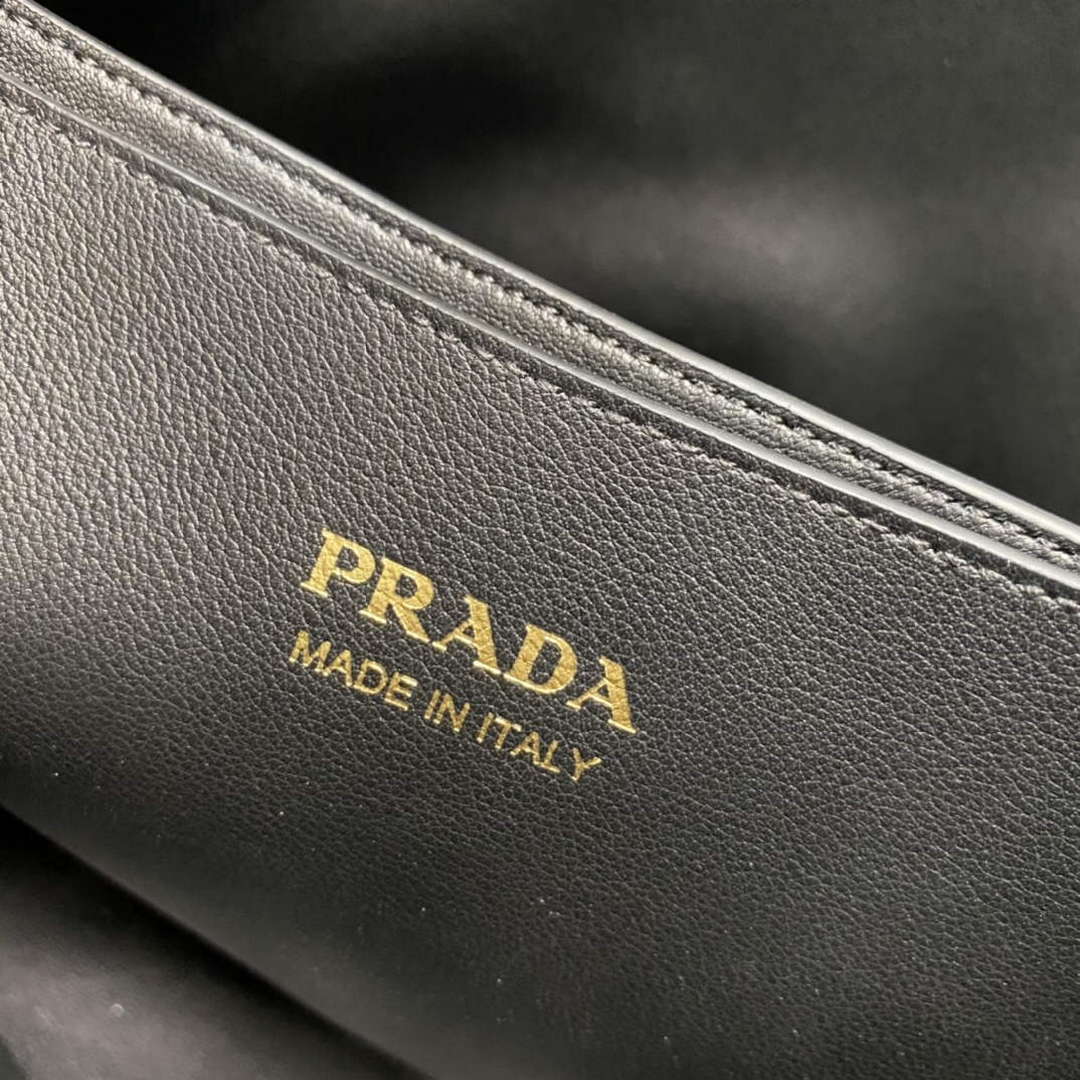 Prada 1BA418 Small Leather Handbag With Belt Black
