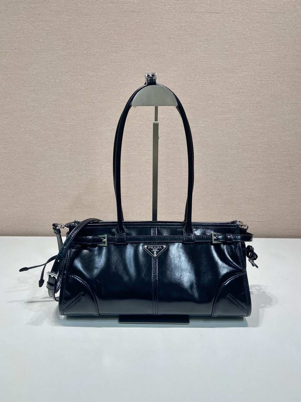 Prada 1BA426 Medium leather handbag Black