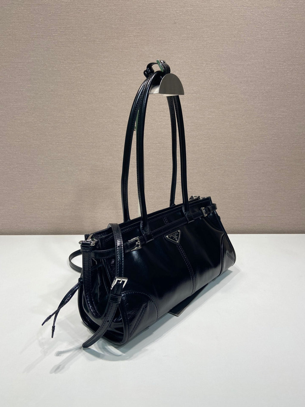 Prada 1BA426 Medium leather handbag Black