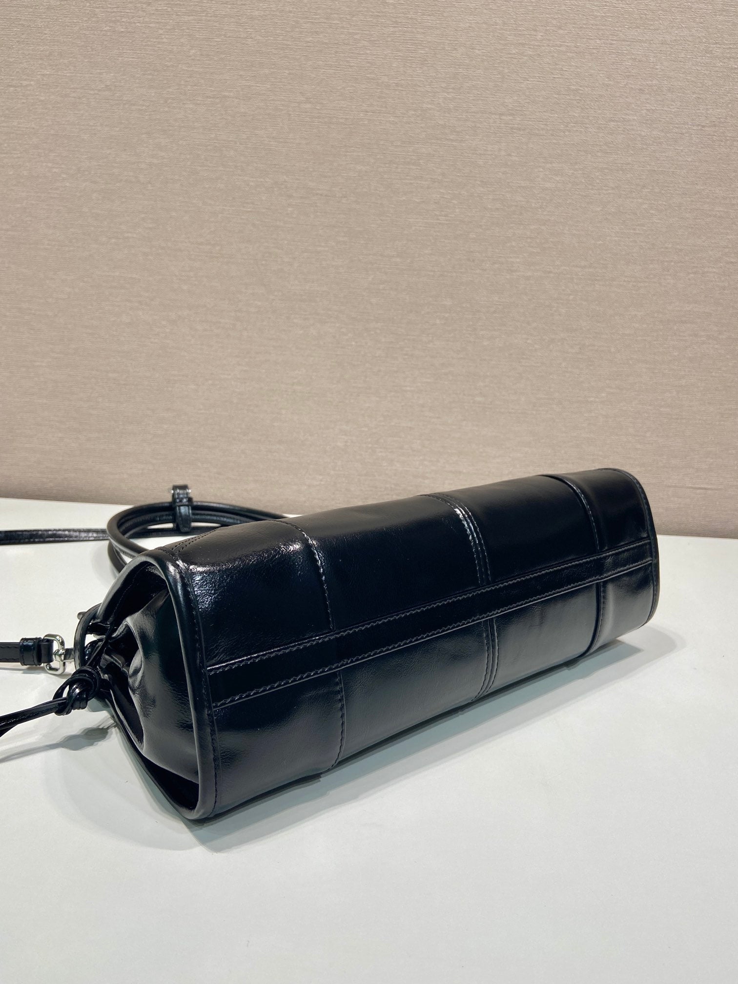 Prada 1BA426 Medium leather handbag Black