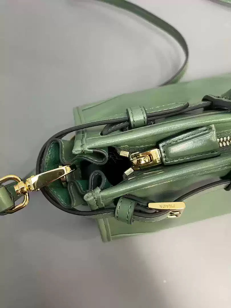 Prada 1BA426 Medium leather Handbag Green