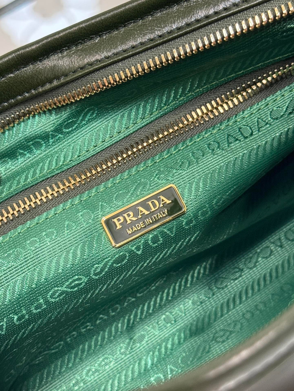 Prada 1BA426 Medium leather handbag Dark Green