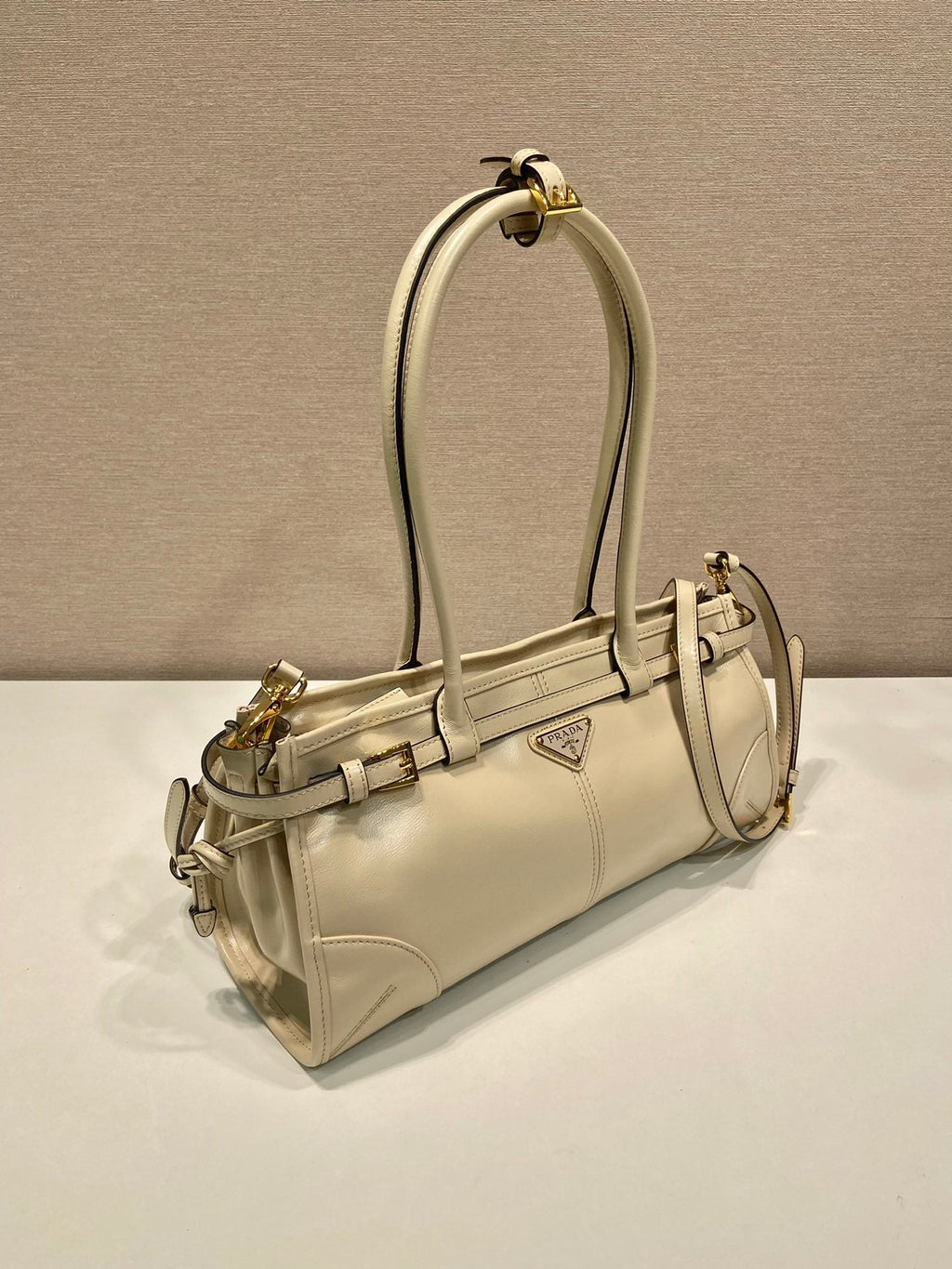 Prada 1BA426 Medium leather handbag Travertine
