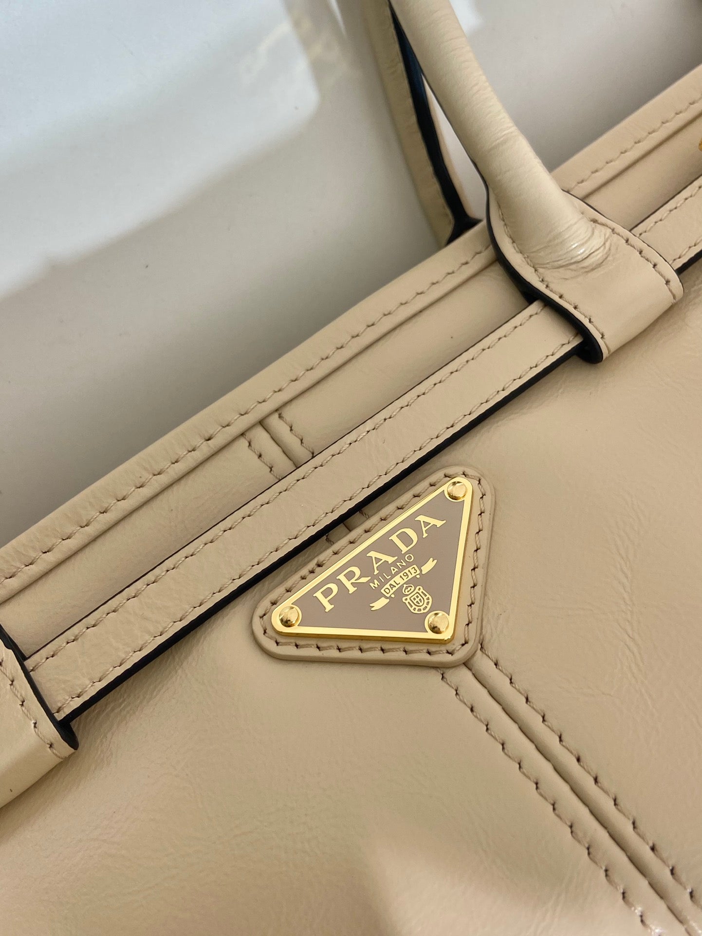 Prada 1BA426 Medium leather handbag Travertine