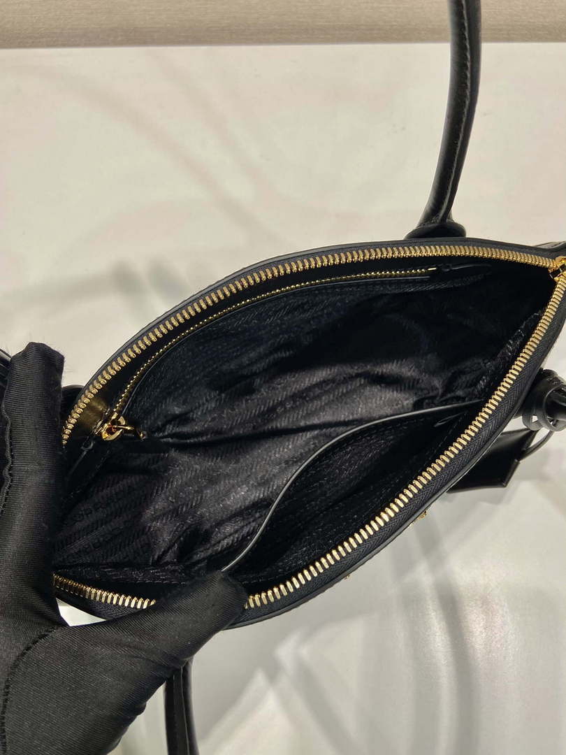 Prada 1BA427 Small leather handbag Black - Default Title - View 8