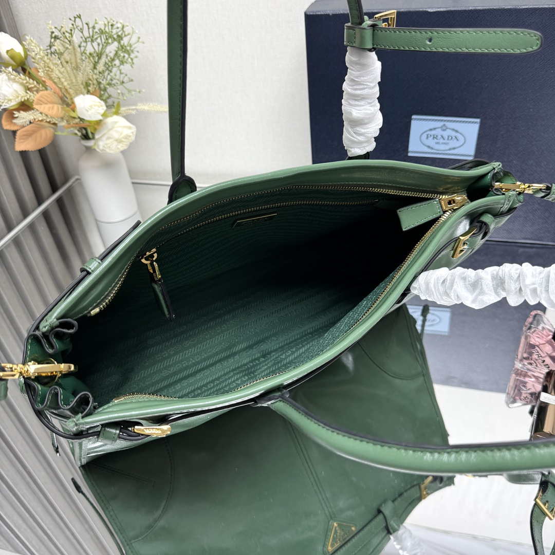 Prada 1BA433 Large Leather Handbag Green