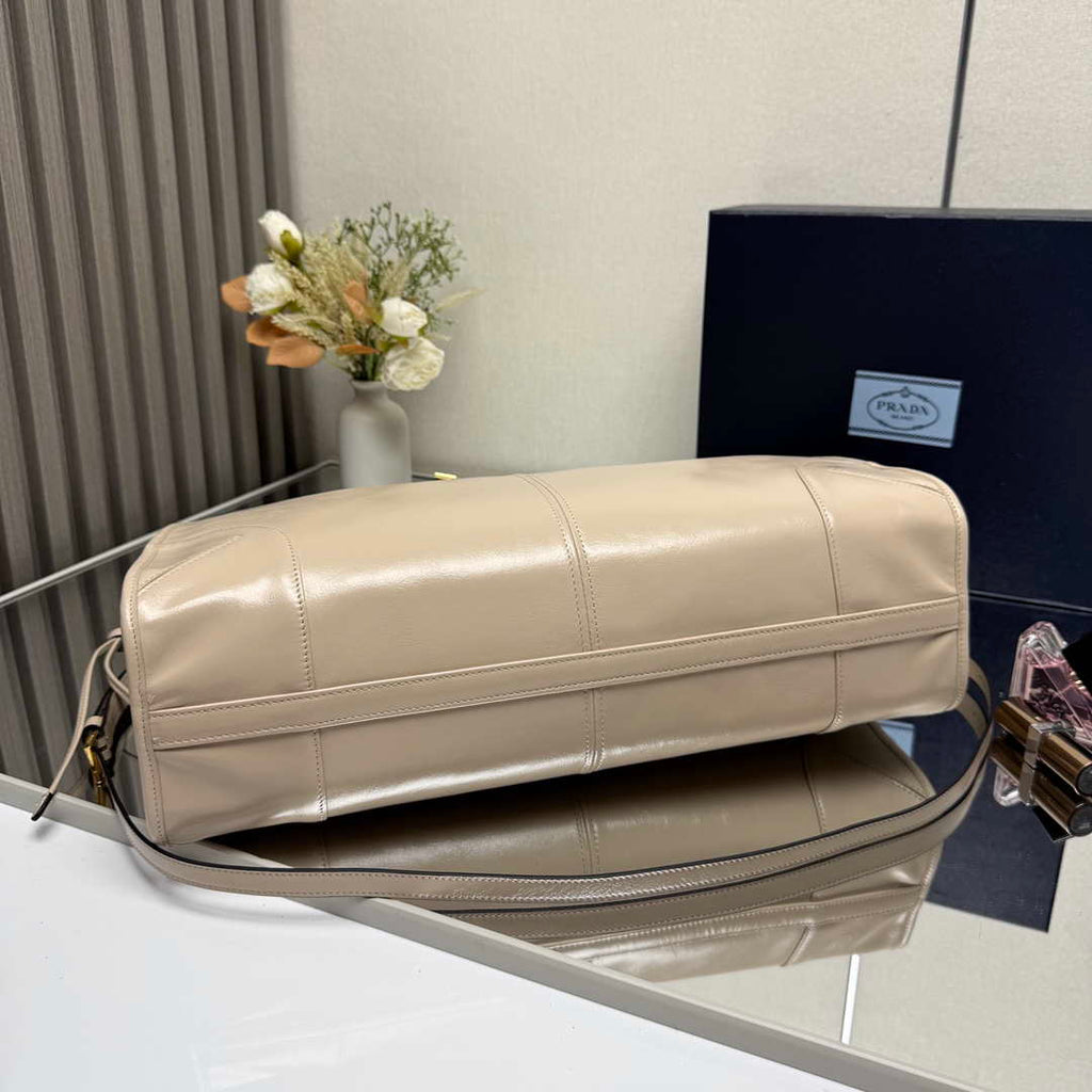Prada 1BA439 Prada Bonnie extra large leather handbag Apricot
